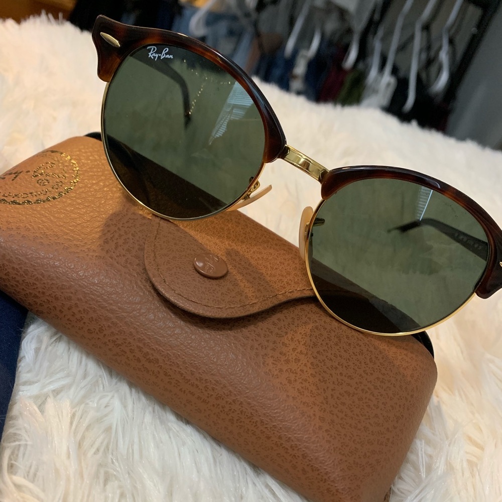 ** SOLD ** Ray-Ban sunglasses